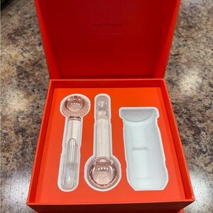 Beautycounter facial globes